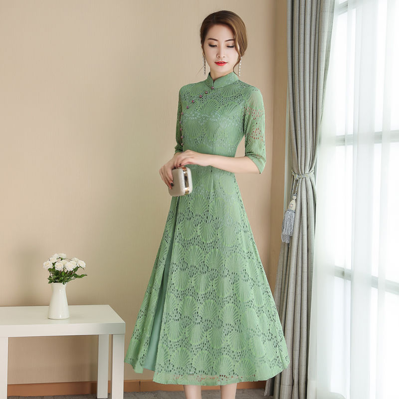 竟想不到，这薄款“棉麻”裙这么时髦，六七零后穿，满满女人味