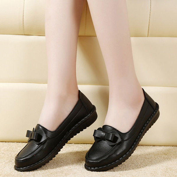 今年流行的妈妈鞋舒适还漂亮，比拖鞋清凉，最美中国女人