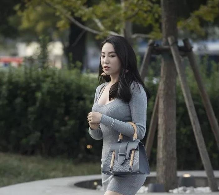 『美女』身材气质,可不是一朝一夕能出来的