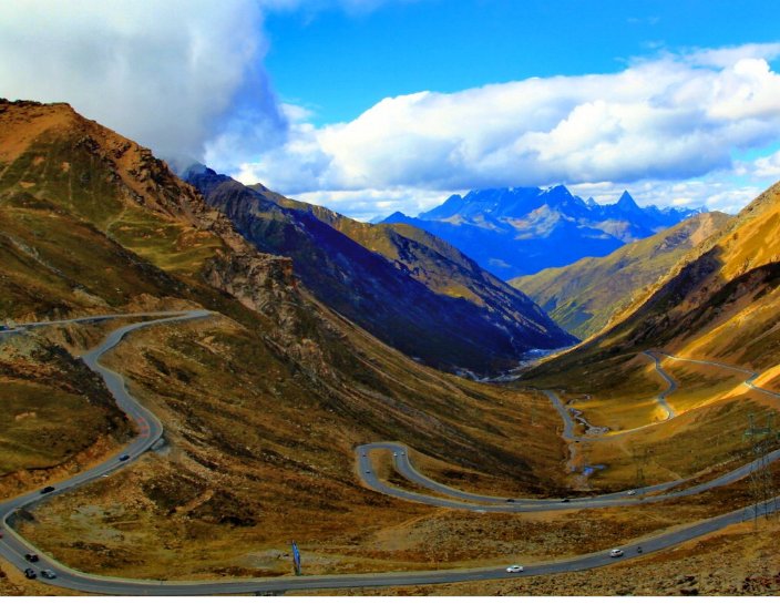 盘点中国最弯最密的盘山公路（组图）