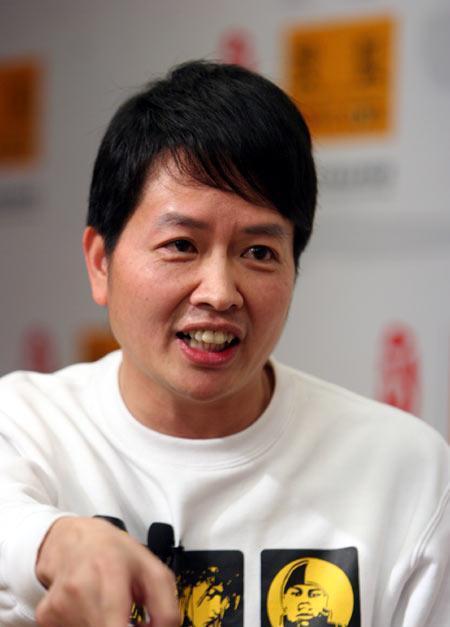 鹿晗关晓彤宣传新剧遭怼：三天两头炒恋情让人反感，查查偷漏没有