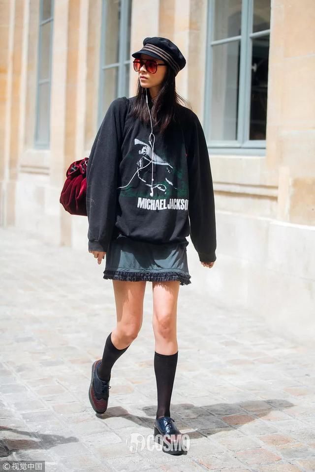 时髦办｜腿长成这样，请放过长筒袜