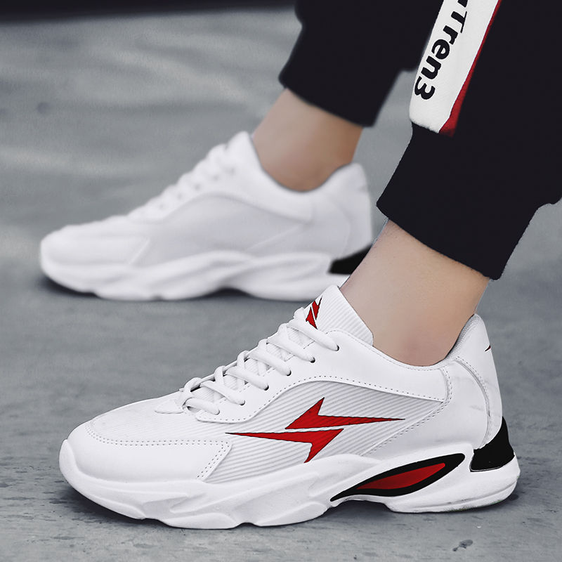 女人别穿高跟鞋了，有了这几款休闲鞋，穿上保证年轻十岁