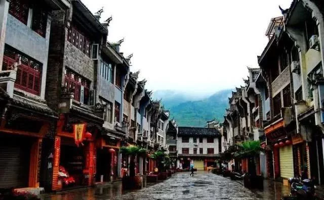 你踏足过云南的秀美风光,等一个人,陪我去贵州【2020热门旅游景点】