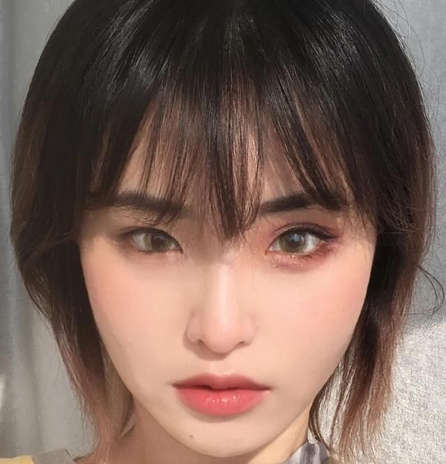  『还要』好看的眼型特征，桃花眼人缘好，惊艳的还要数杏仁眼