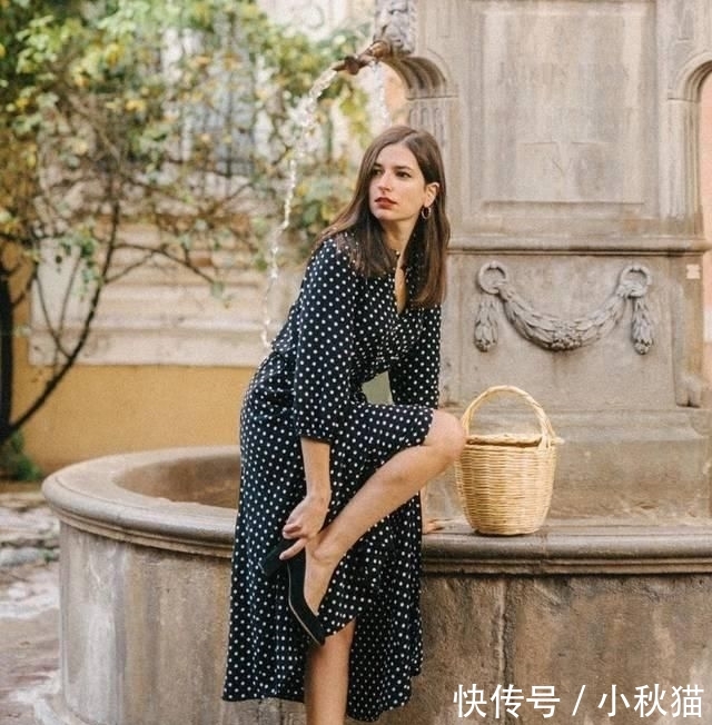 春天■春天到了,法国女人都在穿什么裙子?