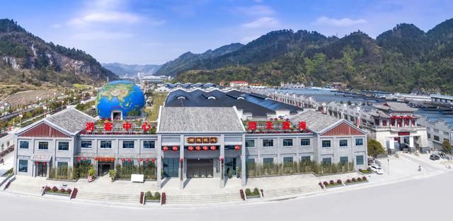 探秘：广西南丹一山洞内竟暗藏价值200亿宝藏！