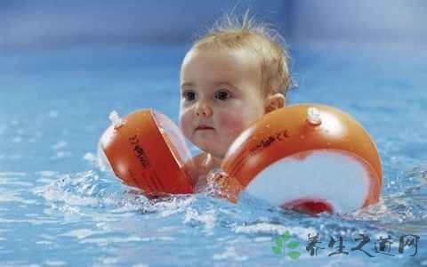 宝宝学游泳的最佳时间