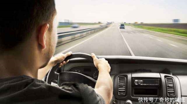  【监控】中国首条“超级高速”落地，全程无监控，车主：终于敢