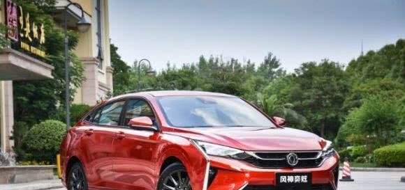  『自动挡』8万左右买什么车？看看这四款热销紧凑型轿车，配置高还是自动挡