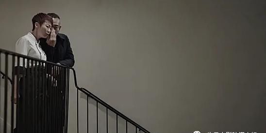 港剧@8.9分！今年最高分港剧诞生，男主角是TVB视帝，被误会买不起房