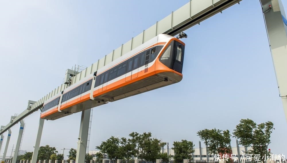在天上跑的火车真的来了! 号称“城市直升机”, 青岛已开始试运营