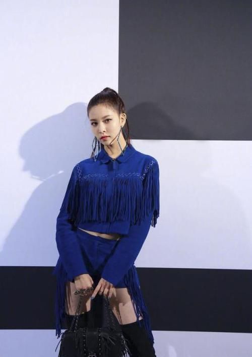  『选用流苏点』最火爆的流行元素是什么呢？莫过于流苏，教你如何运用它