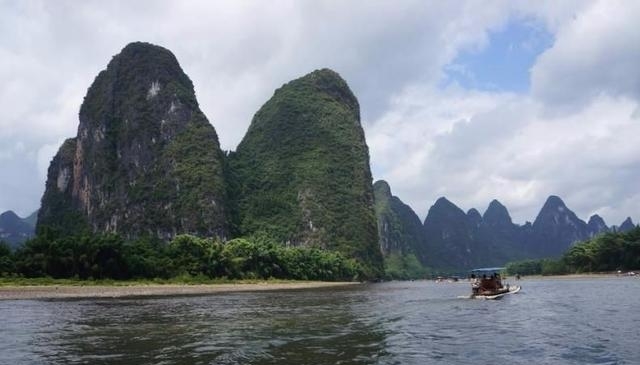 广西一座美如仙境的小县城,去桂林的游客都要来这里
