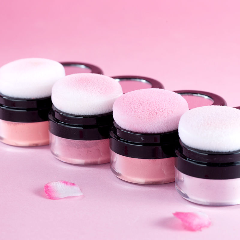 大多数女人傻傻不知道，睡前抹点“它”，一周后眼袋变得白嫩光滑