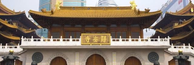 中国最牛的3个寺庙，前两个历史悠久，最后一个却让人匪夷所思！