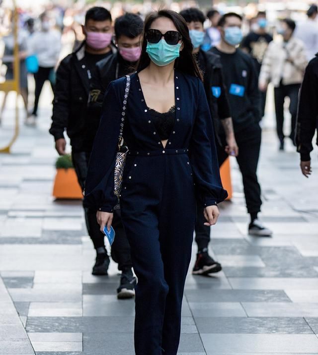 #小香风外套#超级有女神范的穿搭,保证气质镇压全场呢!