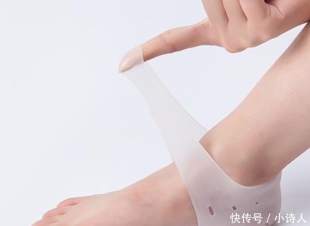  #不疼#穿高跟鞋好看但脚受罪只需用这神器，不疼不磨双脚舒适一整天