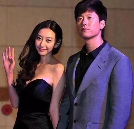 姚晨发文唐一菲