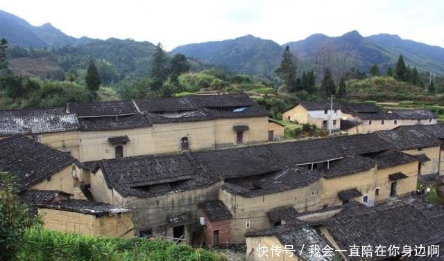 农村老家有房，但户口不在农村，宅基地政策会有哪些影响吗