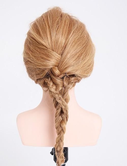  『精美』精美但不夸大其词的辫发，全部人都看起来更有气场了