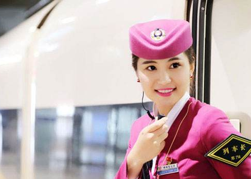 2年亏损49亿，2年后却年赚300亿，堪称中国翻盘最快的高铁