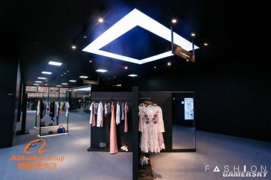阿里巴巴首家FashionAI概念店:1秒100种方案