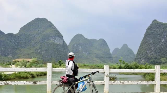 广西这条公路太美!峡谷、瀑布、喷泉、河流、喀斯特地貌样样都有【2020热门旅游景点】