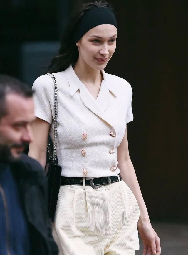  博主：这件衣服 是为时髦人准备的