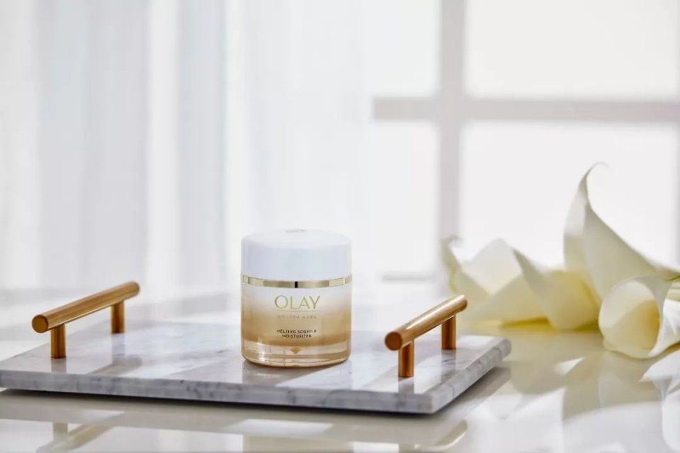 推广 | 清爽减龄还好穿，这件白衬衫不简单