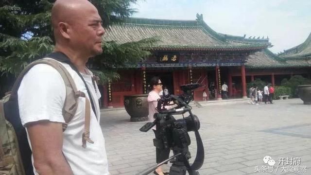 台湾联合报“大陆新发现专题摄制组到开封府拍摄