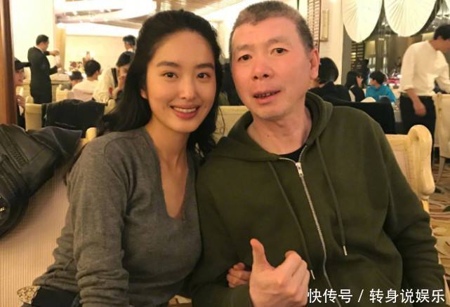 《芳华》主演曝知名导演潜规则，女孩抑郁不敢出门，网友：冯导？