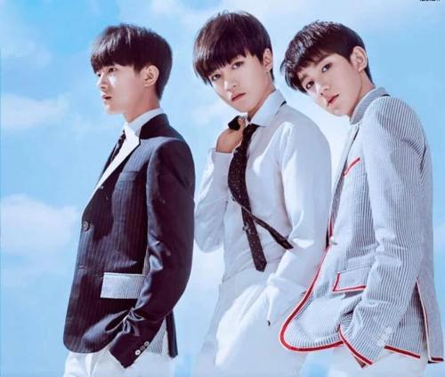 TFBOYS蜡像丑的心疼！官方辟谣这不是最终效果！