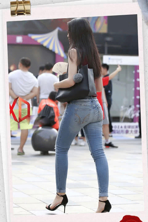 「舒适」柔美出彩的牛仔裤美女,有着甜美的气息,更显高挑
