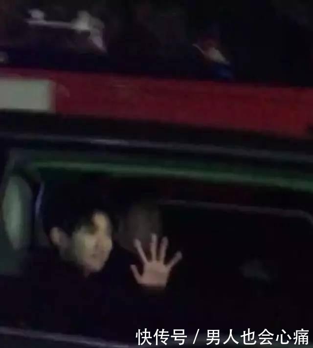 TFBOYS经纪公司回应“王源解约”传言 都是子虚乌有!