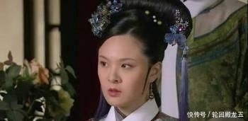 曹琴默@甄嬛传:华妃命人杀害淳儿时,为什么曹贵人让甄嬛到假山去看看?