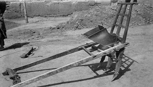 美国人在鞋盒里发现了6000张中国老照片，轰动全世界