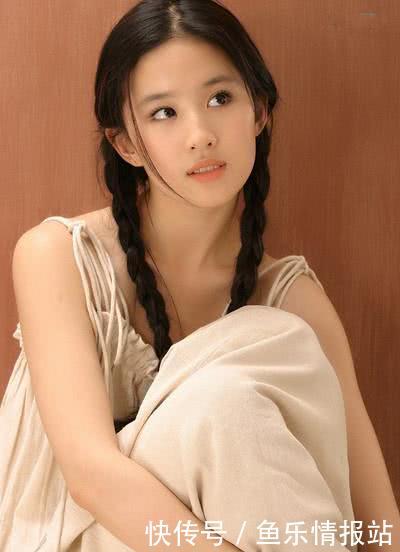 有一种吊带叫做刘亦菲的吊带，明明美到惊艳，你却无法驾驭！