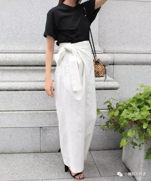 夏天必买的亚麻单品陆续登场！日系风格穿搭一次教给你