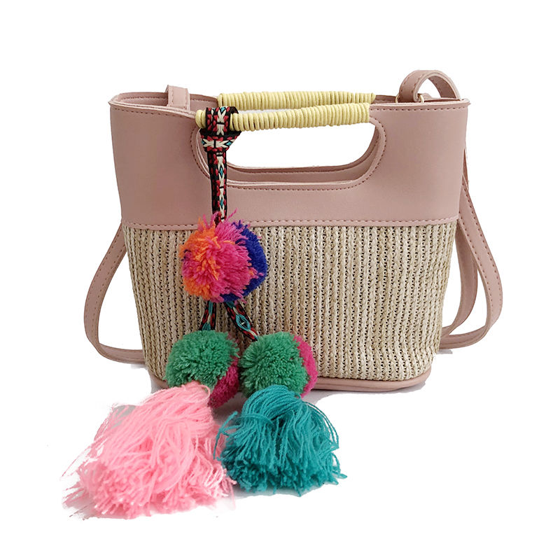 出门旅游看见好多美女都背了这样的包，稀罕坏了，一回来就下手了