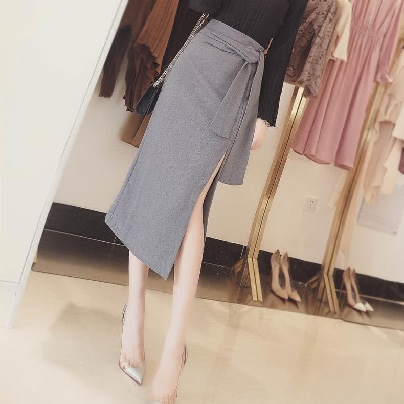 常穿半身裙，灵动飘逸又不失优雅，演绎别样风情！