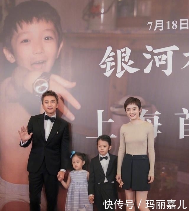 『爆料』邓超彻底丢掉偶像包袱,被孙俪爆料在家头顶泡脚桶,还被孩子欺负