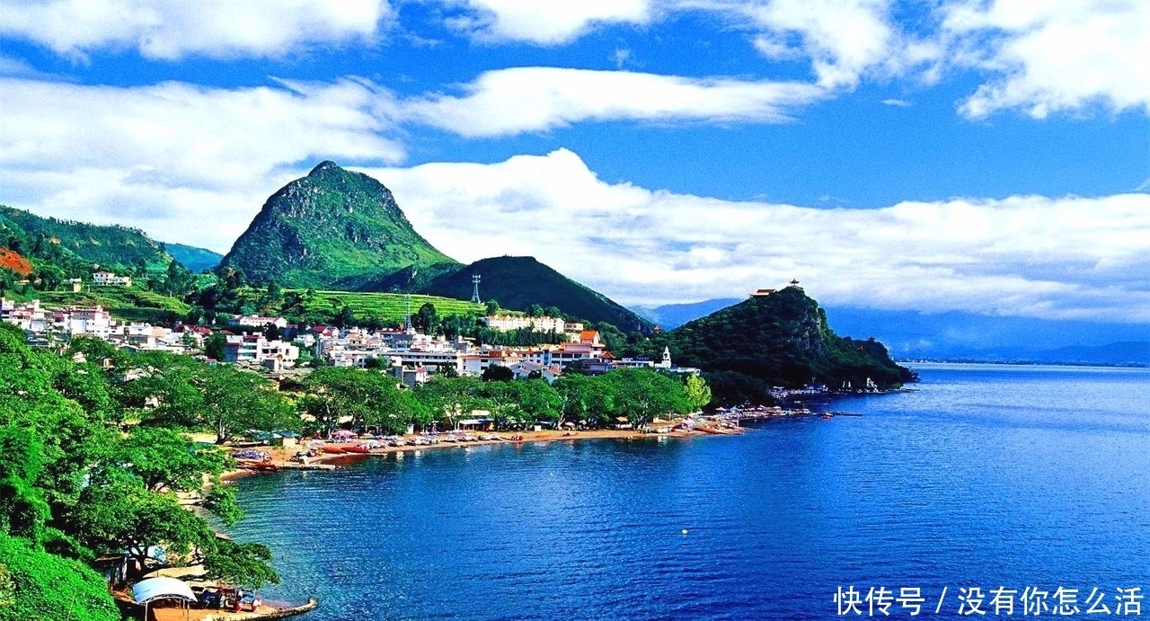  湖泊■中国最神秘湖泊，拥有着大量水资源，同时也拥有千年未解