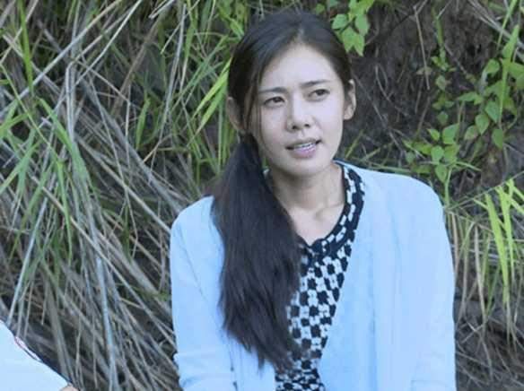 秋瓷炫真大胆,透视蕾丝裙能遮住吗?网友:韩国明星果然不一样