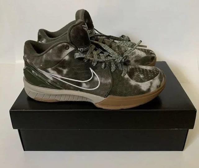  战靴@贩子们别炒了！Nike 将大量复刻 “科比” 经典配色战靴！