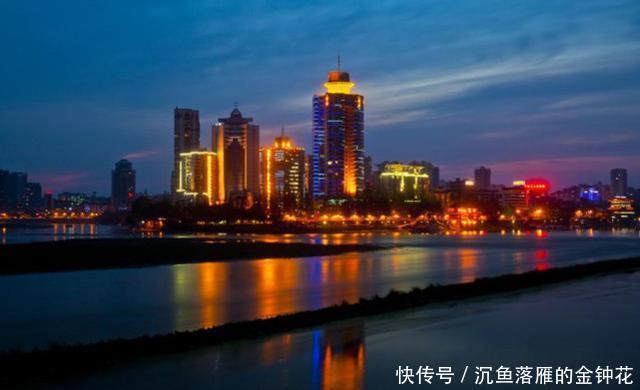  人均gdp|四川人均GDP最高的五座城市，成都排第二，第一很有钱！