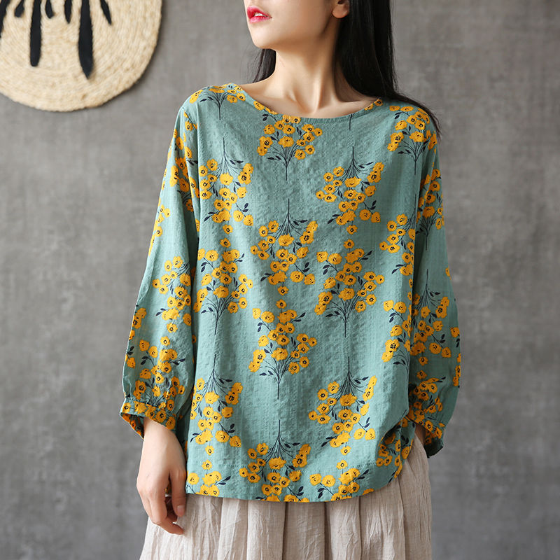 文艺复古风的棉麻女装，穿起来特别藏肉显瘦，胖女人都喜欢的