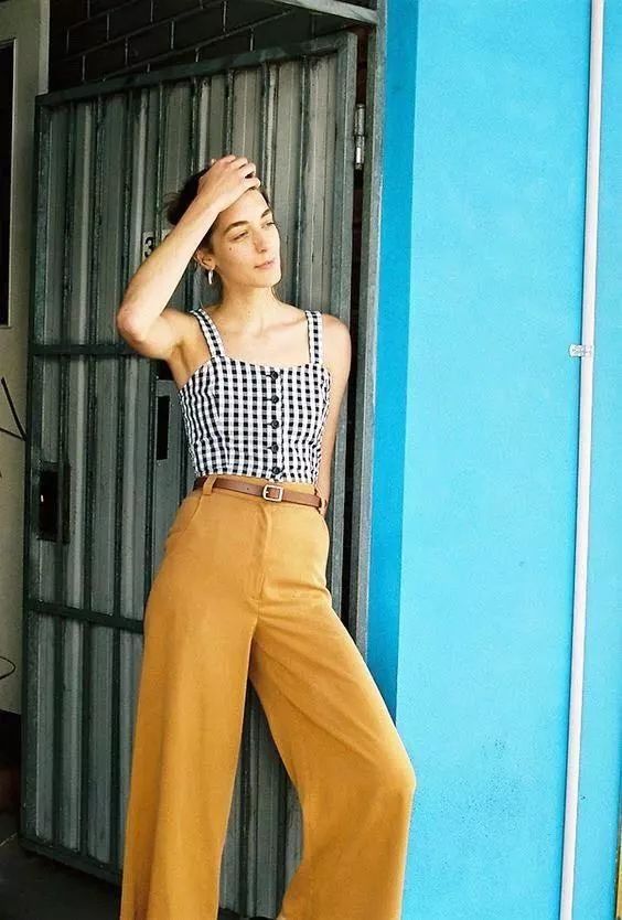 天气热skr人了你却还在害怕穿吊带?挑对了才能拯救身材!