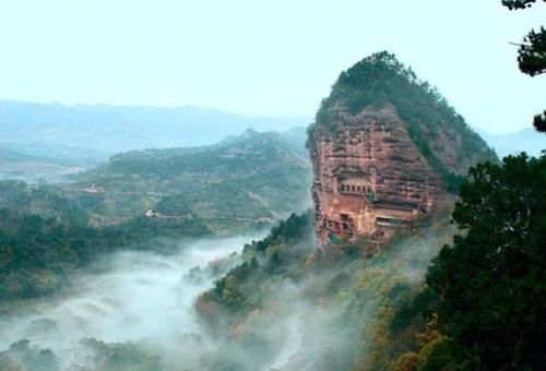 我国最“富”有的大山，山间散落着许多现金，却从来没有人拿走