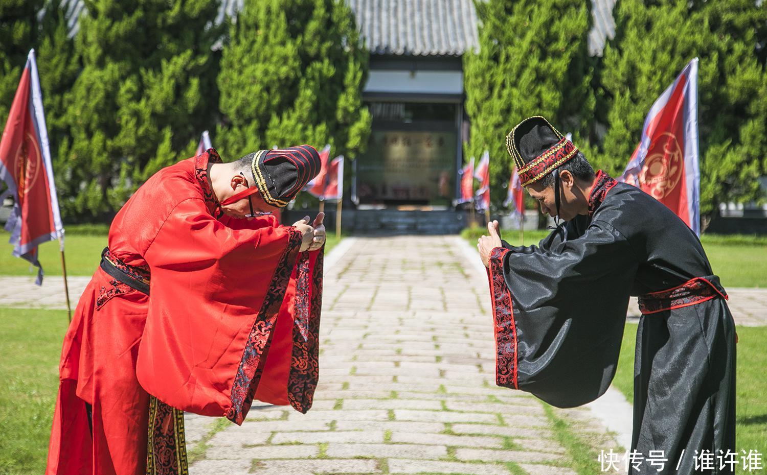 曾是亚洲最大的金融中心，江浙沪的老大，如今繁华不在仅为二线